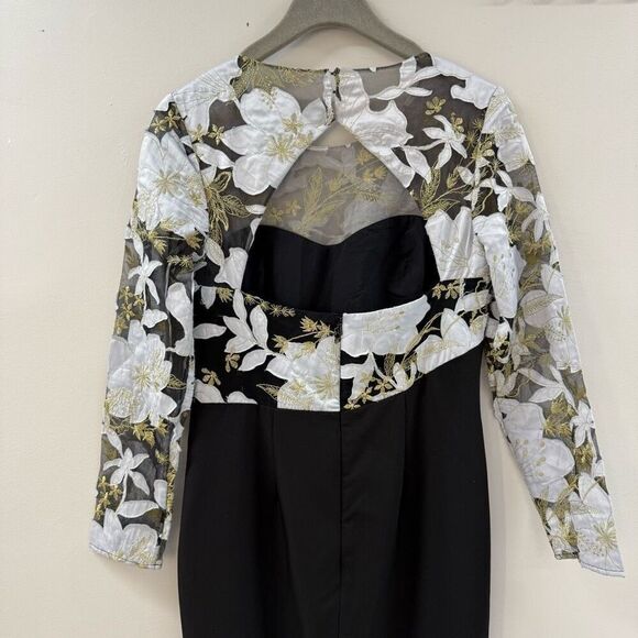 Marchesa Notte Lace Top Gown 🪷 - Picture 10 of 10